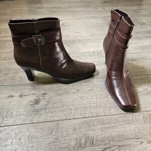 A2 By Aerosoles Cinch Of Luck Brown Buckle Zip Side Ankle Boots Size 11B